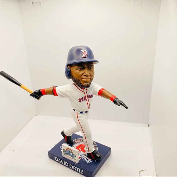 NWT David Ortiz Bobble head SGA 2020 Hall of F… - Picture 5 of 16